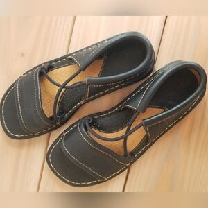 Born black leather sandals 7/38